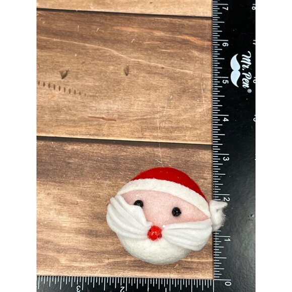 2014 HALLMARK KEEPSAKE ORNAMENT QX9106 SWEET ST. NICK SANTA CUPCAKE W FELT FACE - Picture 6 of 8